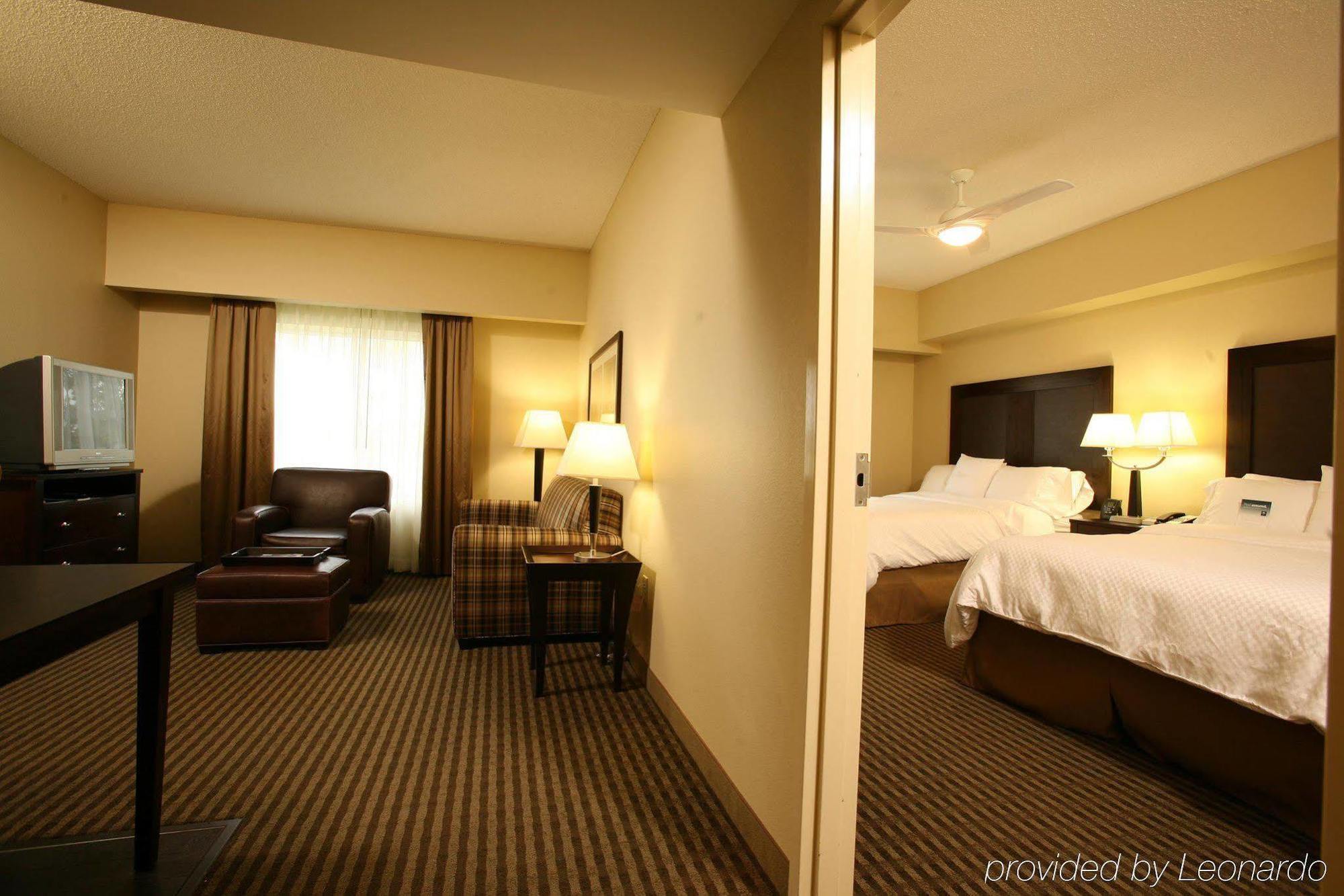 โฮมวูด สวีท บายฮิลตัน หลุยส์วิลล์ อีสต์ โฮเต็ล Hotel ห้อง รูปภาพ