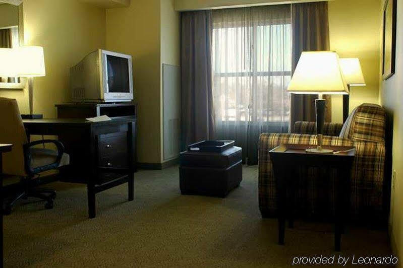 โฮมวูด สวีท บายฮิลตัน หลุยส์วิลล์ อีสต์ โฮเต็ล Hotel ภายนอก รูปภาพ